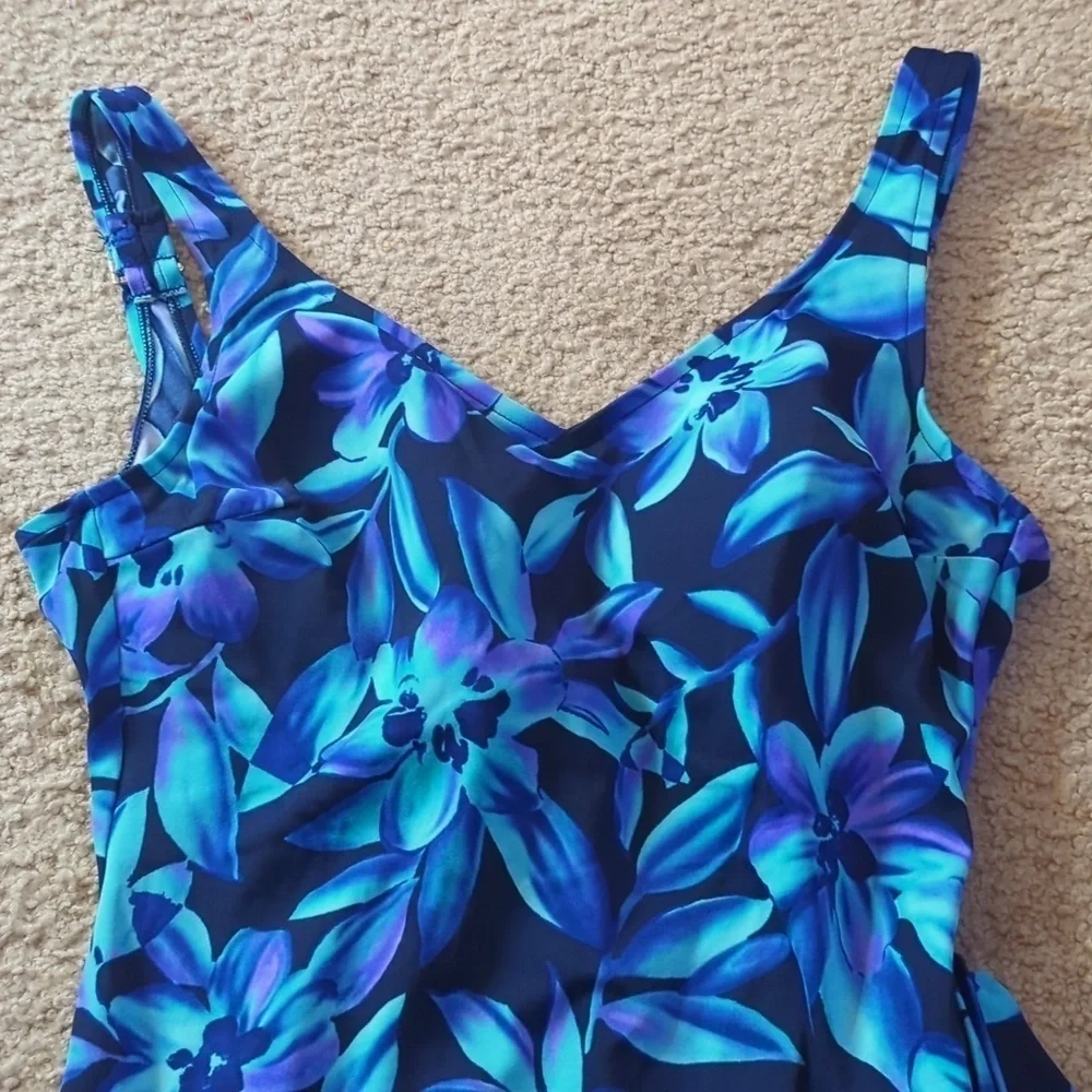 L.L Bean Blue Floral Modest One Piece Swimsuit Size 12 - Picture 2 of 10
